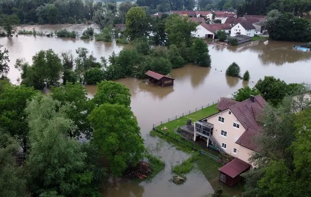 Юг Германии накрыло наводнение, эвакуированы тысячи человек