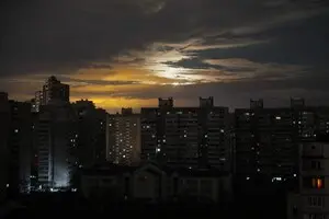 В 