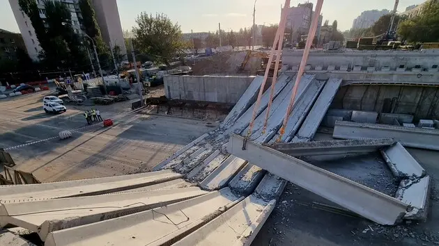 Реконструкція Шулявського мосту: суд вирішив, що підрядник повинен повернути гроші в держбюджет 