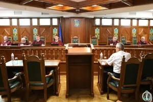 ВККСУ и Конституционный Суд Украины "созрели" до избрания своих руководителей