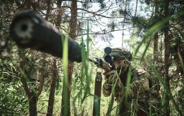 Российская армия продолжает перегруппировываться в Харьковской области