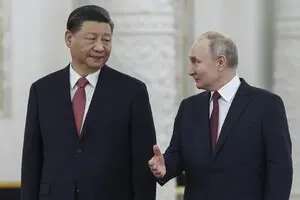 Китай хочет привязать к себе Россию на ближайшие 40-50 лет – Климкин