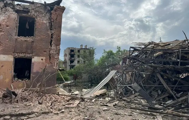 Війська РФ у Донецькій області вбили людину та ще дев'ятьох мирних жителів поранили