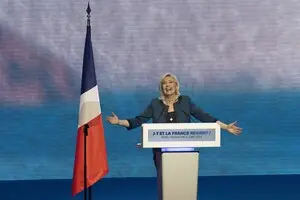 Выборы во Франции: опрос указывает на потенциальную победу ультраправых
