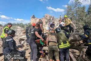 Ракетный удар по Кривому Рогу: восемь человек погибли, еще более 20 — получили ранения