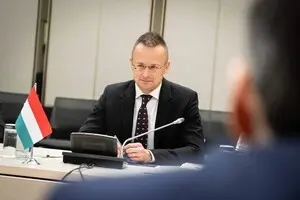 В МИД Венгрии объяснили, почему одобрили переговорную рамку о вступлении Украины в ЕС