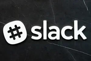 Slack, де багато корпоративної комунікації, блокує облікові записи з РФ