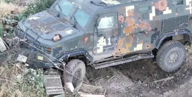 Правоохранители установили личность украинского военного, которого оккупанты обезглавили