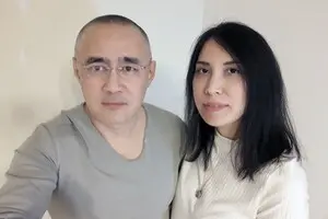 Жена журналиста Садыкова сообщила, что полиция нашла исполнителей покушения на него. Один из них – казахский правоохранитель