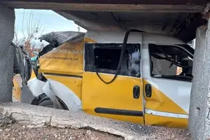 Війська РФ вбили працівницю “Укрпошти” під час обстрілу Харківщини