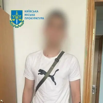 В Киеве избили бывшего военного. Подозрение получил 17-летний киевлянин