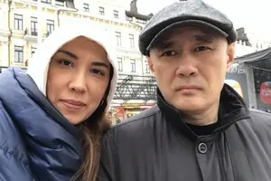 После покушения казахский журналист находится в глубокой коме — жена