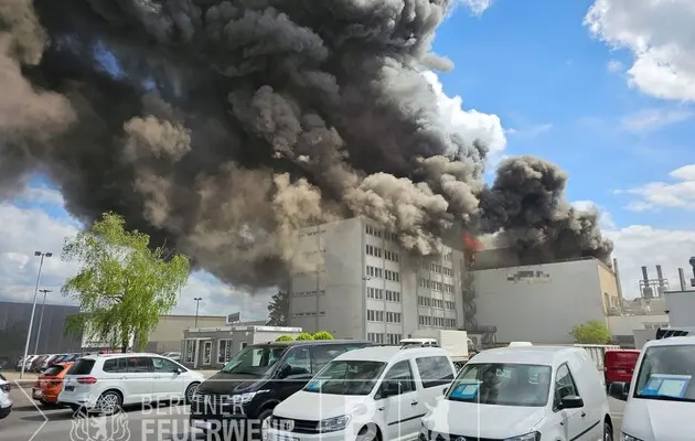 Росія влаштувала пожежу на заводі в Берліні в рамках гібридної війни проти Європи — західні чиновники
