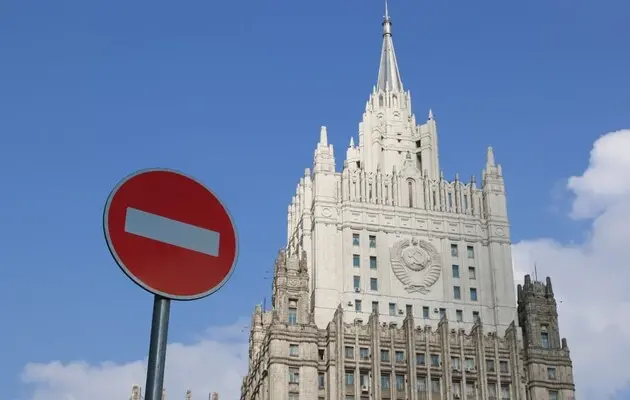 Після удару по Севастополю росіяни вирішили викликати до свого МЗС посла США
