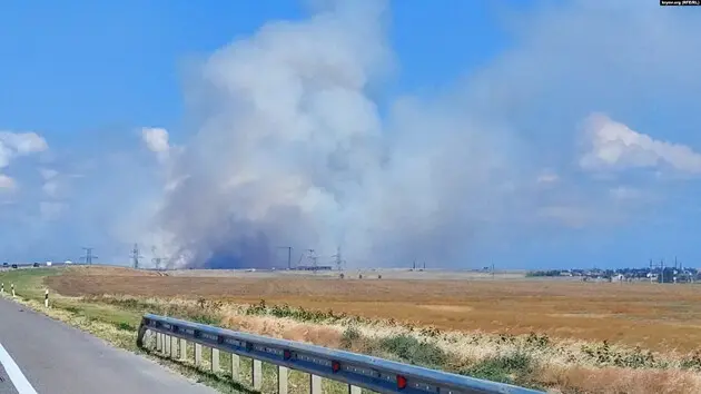 У районі кримського мису Чауда зайнялась пожежа. Звідти росіяни запускають «шахеди» по Україні — ЗМІ 