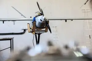 На фронті дрон, який літає два тижні, є довгожителем — оператори 95-ї бригади
