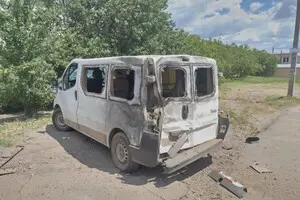 В Херсонской области оккупанты атаковали FPV-дронами несколько автомобилей: есть пострадавшие