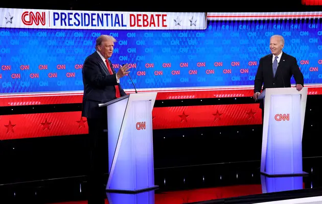 Байден и Трамп не пожали друг другу руки перед дебатами