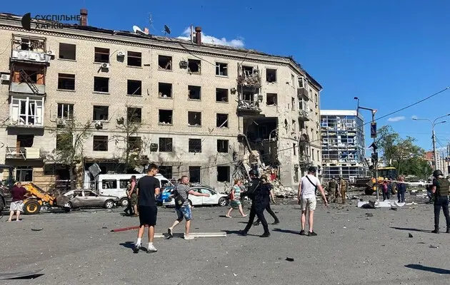 Росіяни поранили 10 жителів Харківщини: в ОВА розповіли про наслідки обстрілів