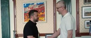 Зеленский встретился с освобожденным из плена заместителем главы Меджлиса