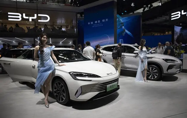 Евросоюз ввел пошлины на электромобили из Китая – пока временные