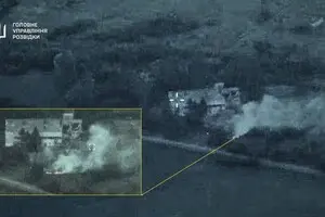 ГУР вместе с аэроразведчиками ударили по военным объектам РФ в Донецкой области - фото