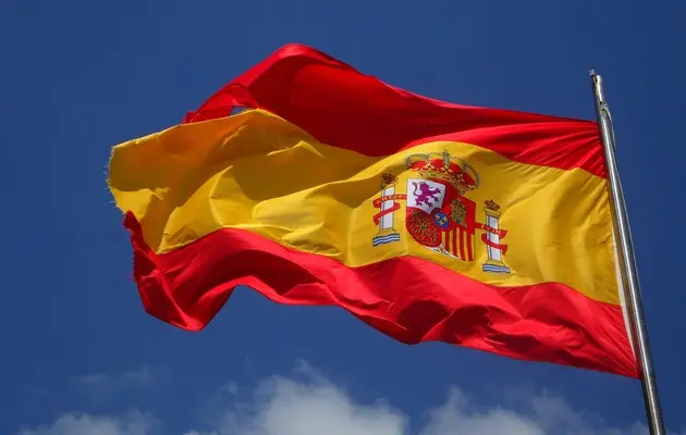 Почему Испания отстает от других членов НАТО в оборонных расходах? — FT