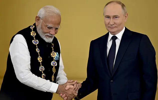 На зустрічі з Моді Путін пообіцяв звільнити з армії РФ громадян Індії, які воюють проти України — ЗМІ