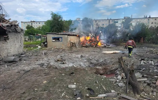 Харьковщина: в результате российских обстрелов два человека погибли и еще четверо пострадали