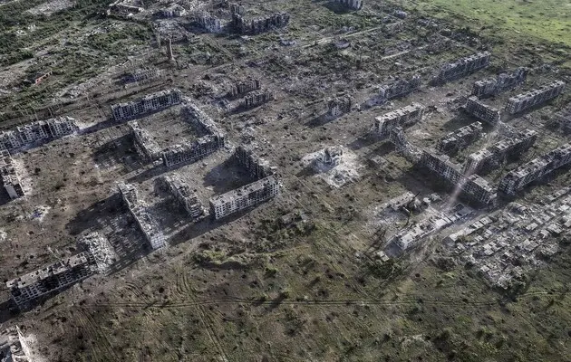 Повністю знищене місто Часів Яр на Донеччині