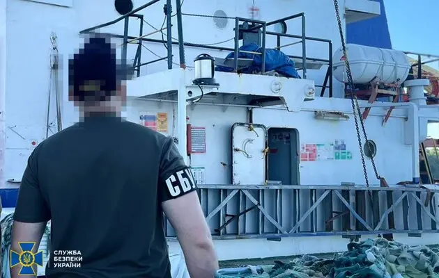 На Одещині затримали судно, яке експортувало з Криму крадене українське зерно