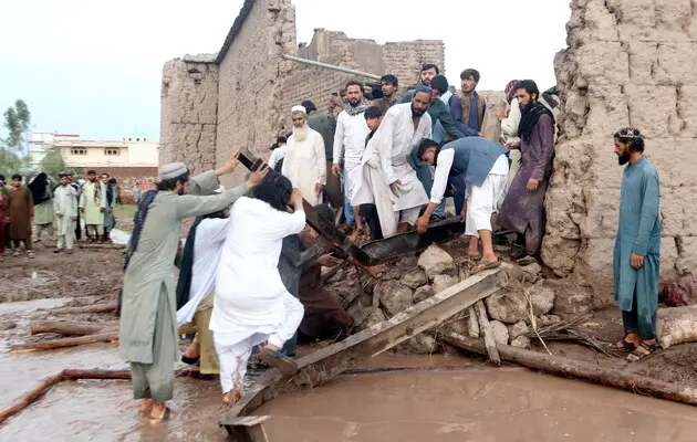 Афганістан накрили зливи: загинули 40 людей, ще 350 — постраждали