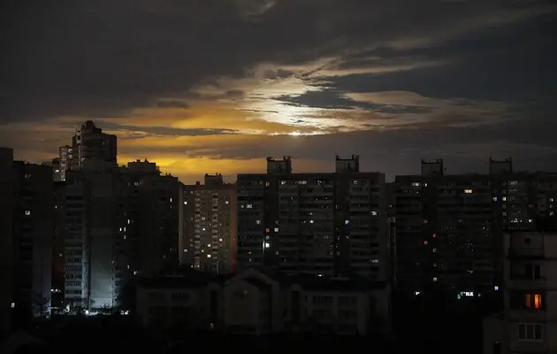 Відключення світла у серпні: що чекає українців