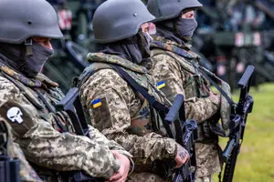 Неизвестные дроны следят за обучением украинских военных в Германии – Politico