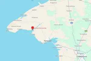 Комбинированная атака с воздуха и моря: в Крыму атаковали базу береговой охраны на озере Донузлав