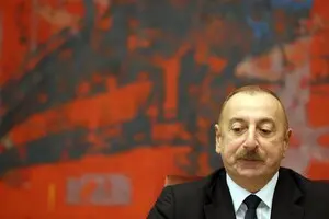 Президент Азербайджана будет помогать французским территориям обрести независимость