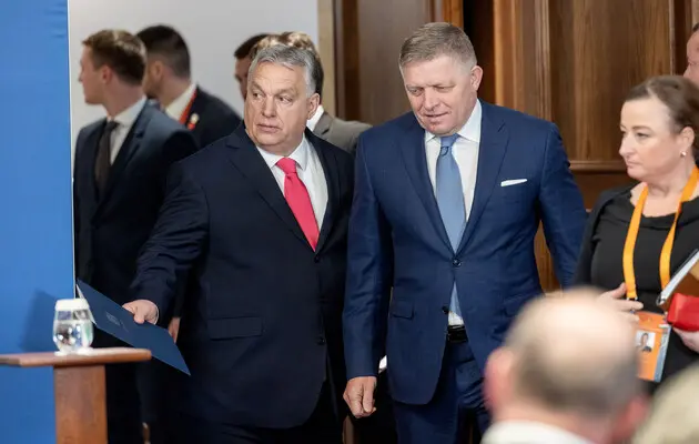 Угорщина поскаржилась на "шантаж" з боку України через припинення транзиту російської нафти