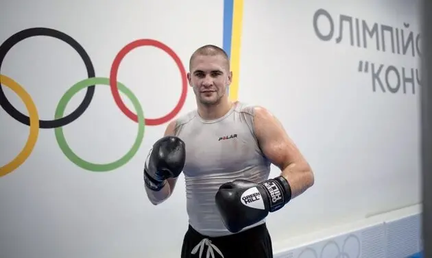Украинского боксера брутально нокаутировали на Олимпиаде-2024