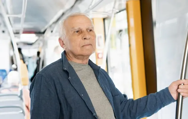 Проїзд у громадському транспорті: які пільги мають пенсіонери