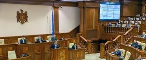 В здании молдавского парламента проводят обыски по делу о госизмене