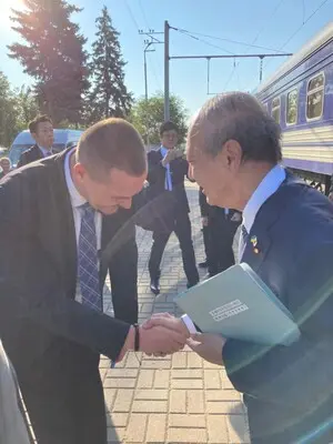 Міністр юстиції Японії прибув в Україну
