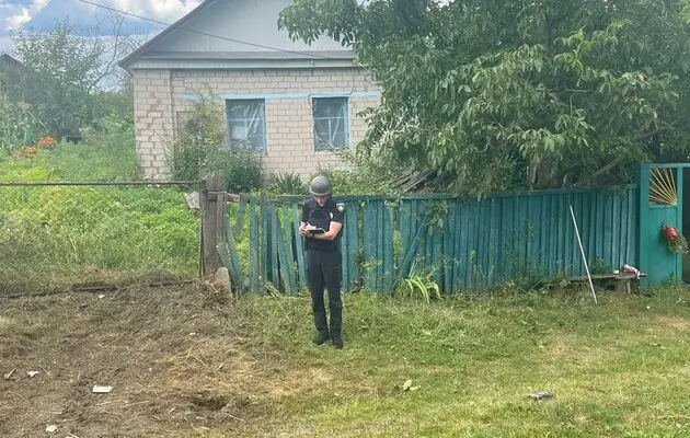 Россияне попали дроном в частный дом в Черниговской области