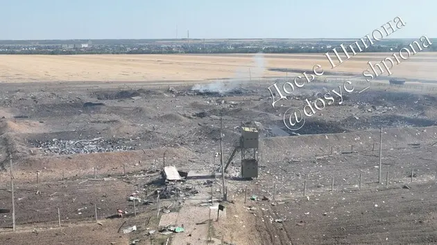 Масштабні руйнування: опубліковано нове фото наслідків удару по аеродрому 
