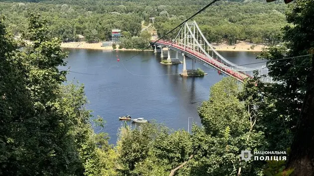 Тролей у Києві, з якого зірвався хлопець, не проходив жодної перевірки