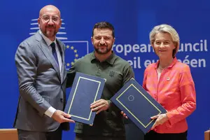 ЕС предоставил Украине помощи более чем на 100 млрд евро — фон дер Ляен