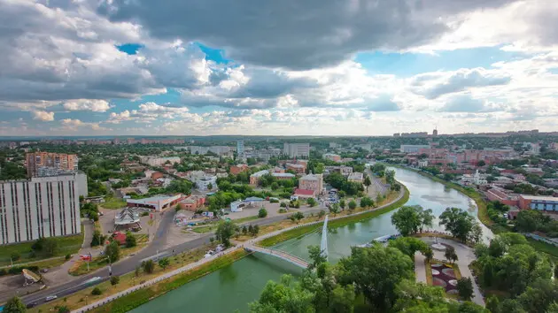 Оккупанты ударили по школе в Харькове