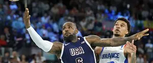 Зіркова збірна США виграла олімпійський баскетбольний турнір Парижа