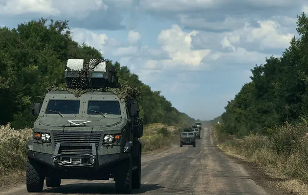 Україна має прийняти жорсткі рішення щодо того, коли і як виводити війська з Курської області — The Times 