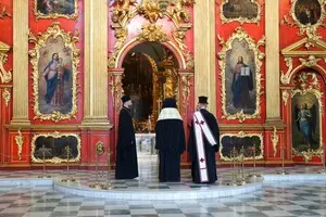 The Three-Body Problem: How the Ecumenical Patriarch Can Preserve the Division in Ukrainian Orthodoxy