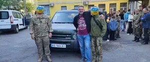 Дніпровська митниця вимагає від волонтерів штраф за авто, ввезені для ЗСУ ще 2022 року. Деякі машини хочуть конфіскувати